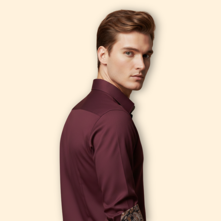 Men’s Slim Fit Shirt with Patterned Collar
