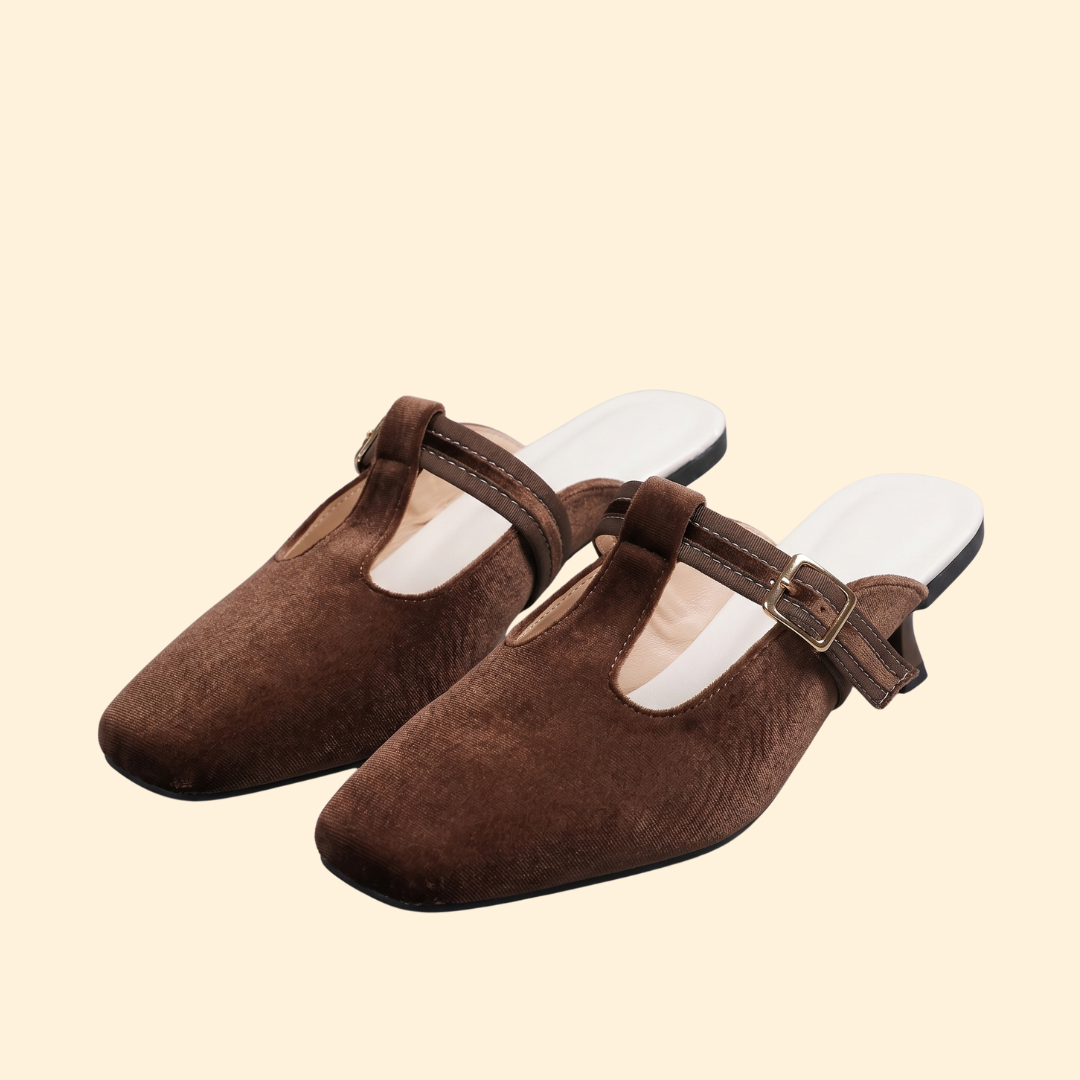 Women’s Square Toe Shoes with Buckle