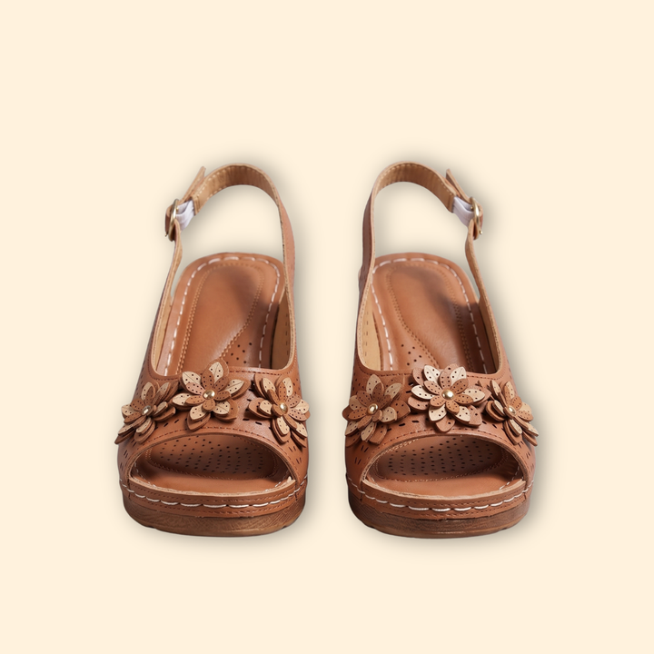 Women's Block Heel Sandals with Floral Applique