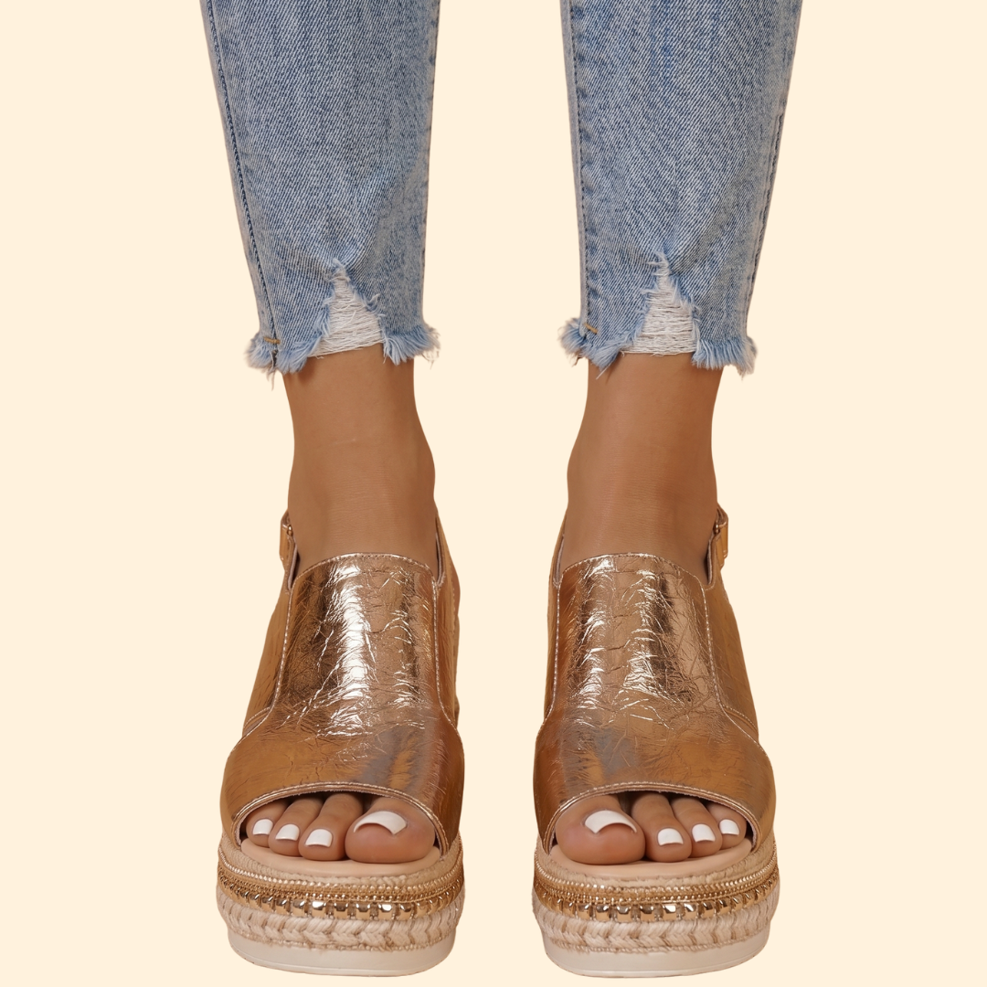 Women's Orthopedic Sandals with Metallic Finish