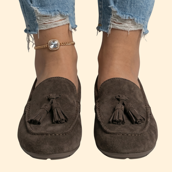 Women’s Loafers with Decorative Front Tassels