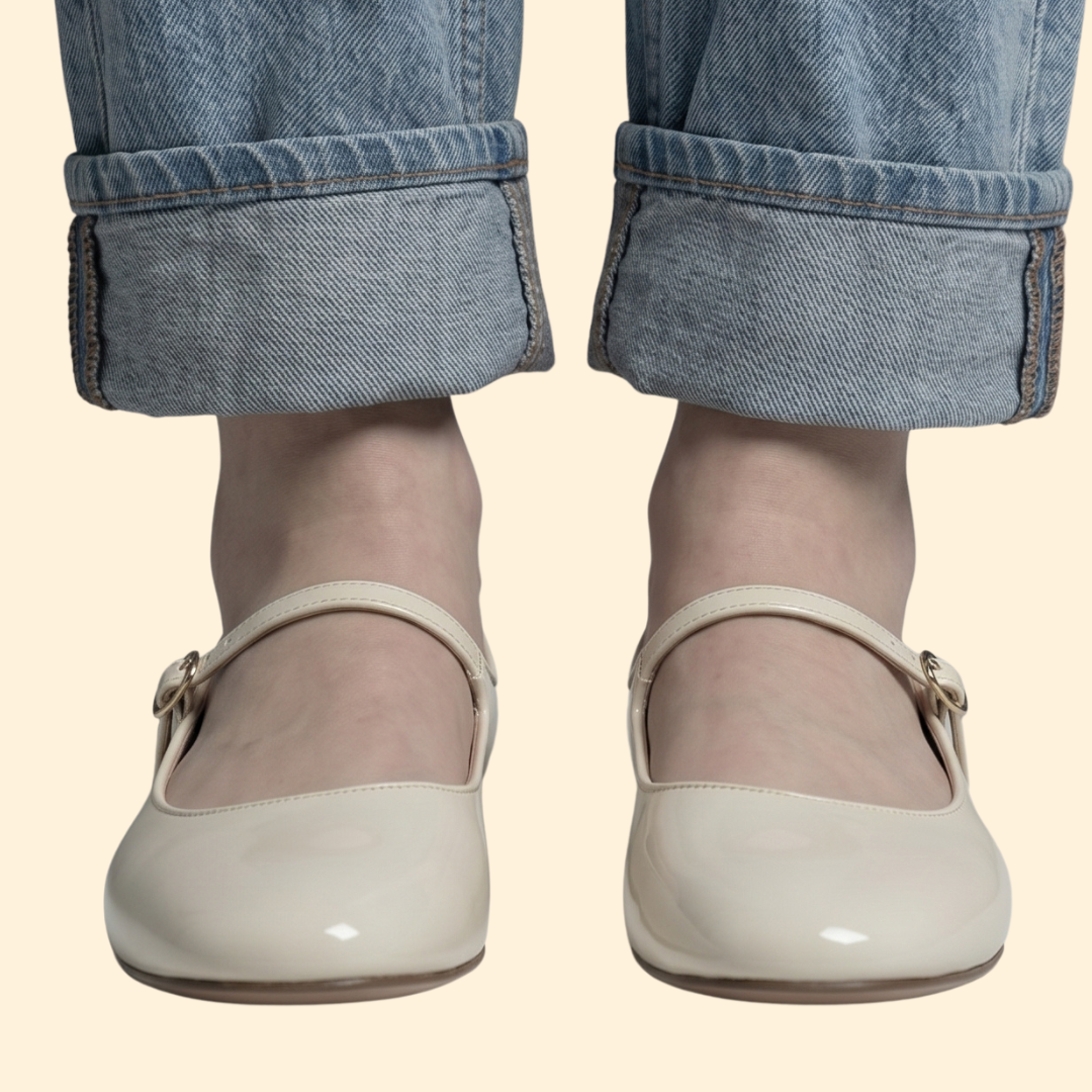 Women's Patent Shoes with Heel