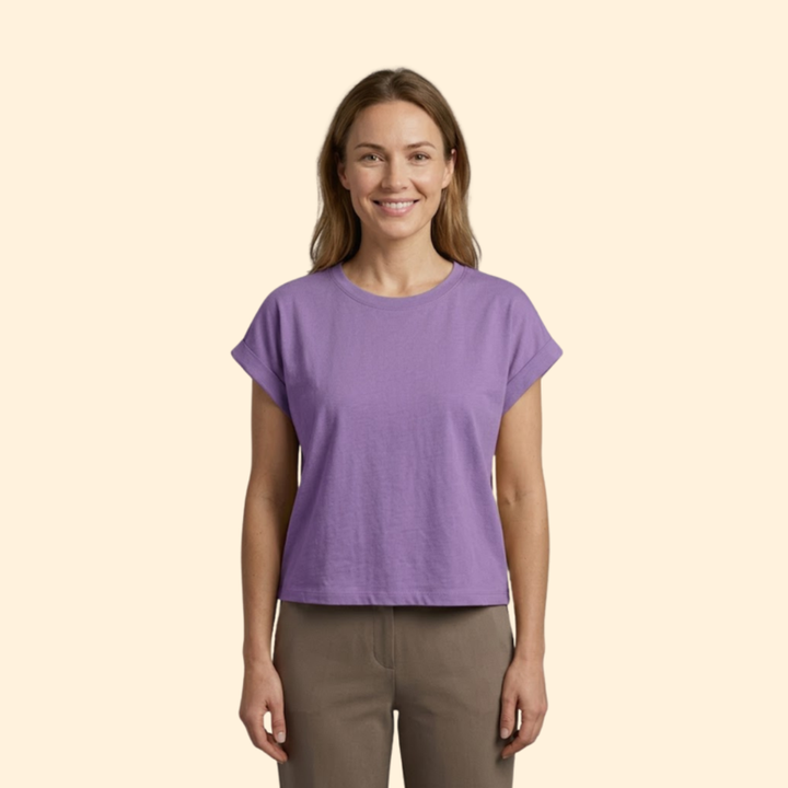 Women’s Casual Crop Top with Relaxed Fit