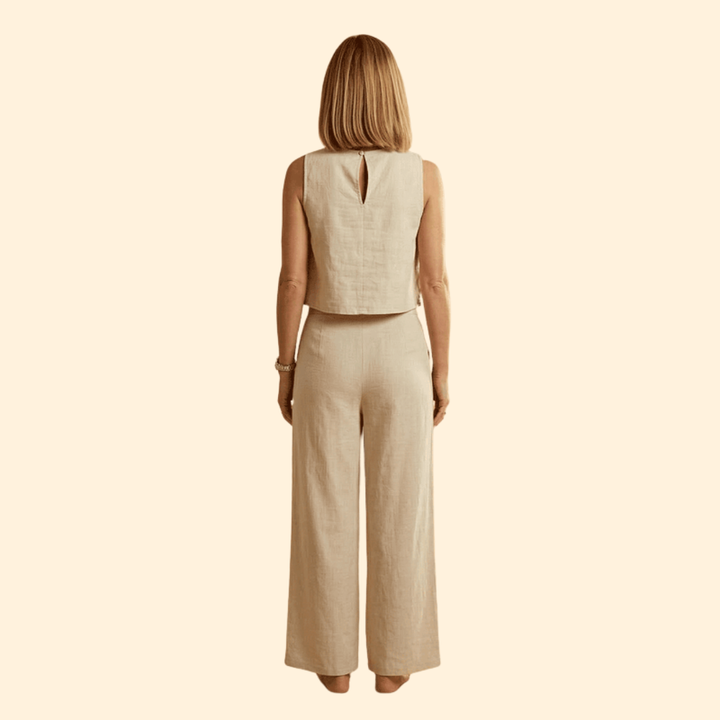 Women's Casual Chic Jumpsuit with Flattering Fit