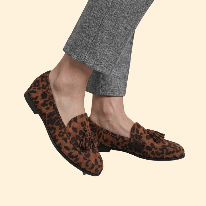 Women’s Flat Loafers with Tassels