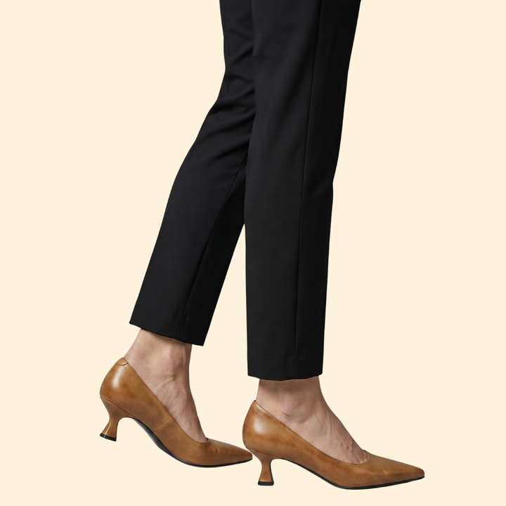 Women's Orthopedic Heels with Pointed Toe