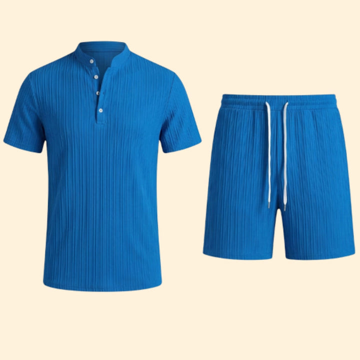 Men’s Button-Up Shirt with Relaxed Fit Shorts
