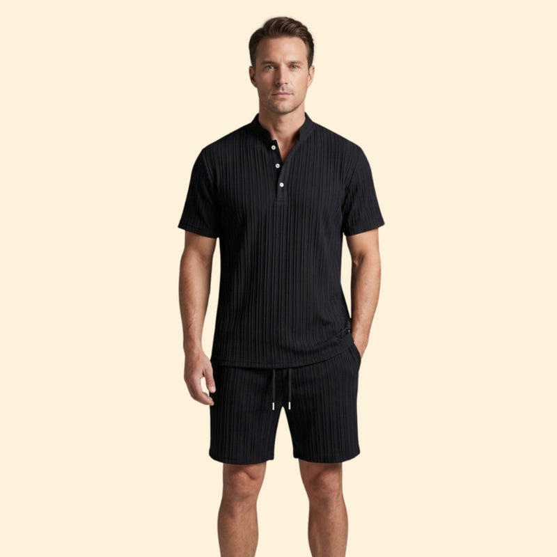 Men’s Button-Up Shirt with Relaxed Fit Shorts