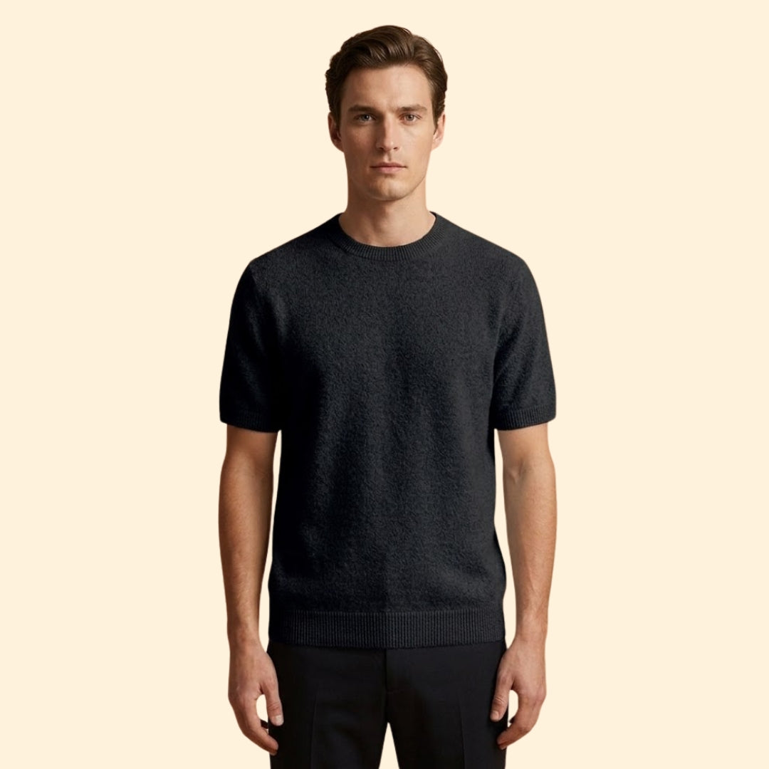 Men’s Cashmere Sweater with Tailored Silhouette