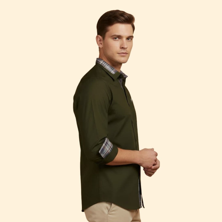 Men’s Casual Shirt with Checkered Detail