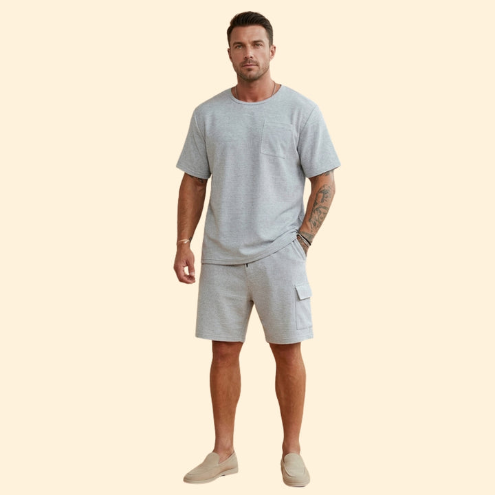 Men’s Casual Top with Elastic Waist Cargo Shorts
