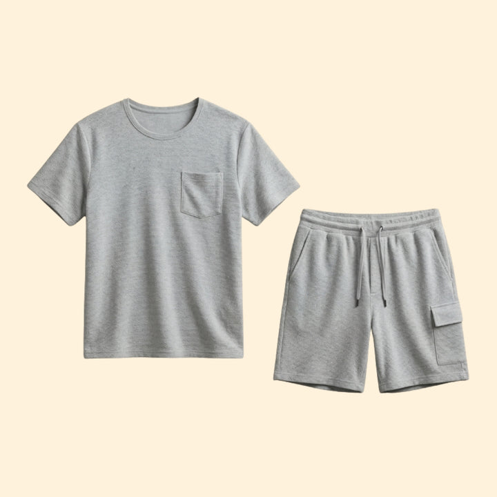 Men’s Casual Top with Elastic Waist Cargo Shorts