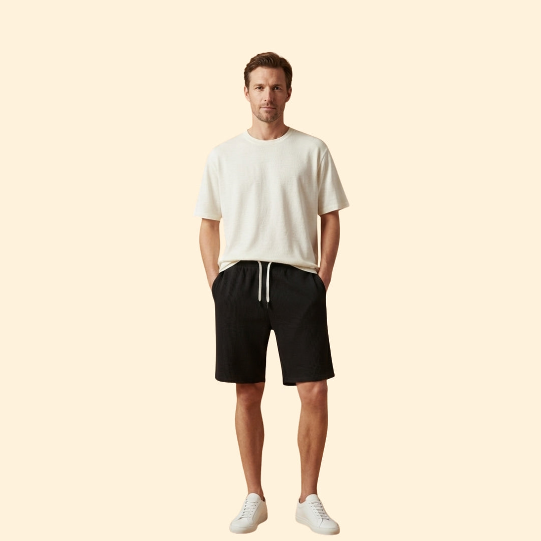 Men’s Knee-Length Shorts with Drawstring