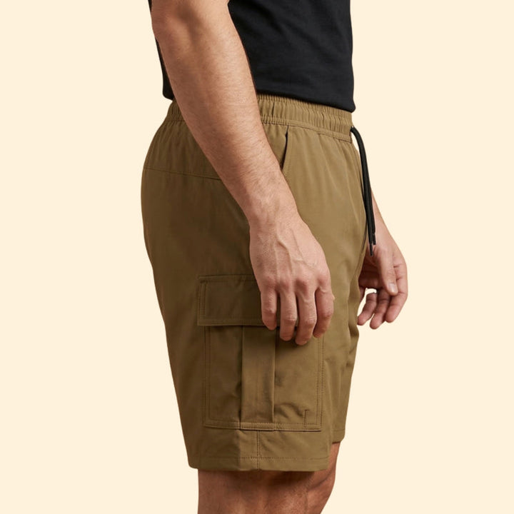 Men’s Lightweight Cargo Shorts with Drawstring Closure