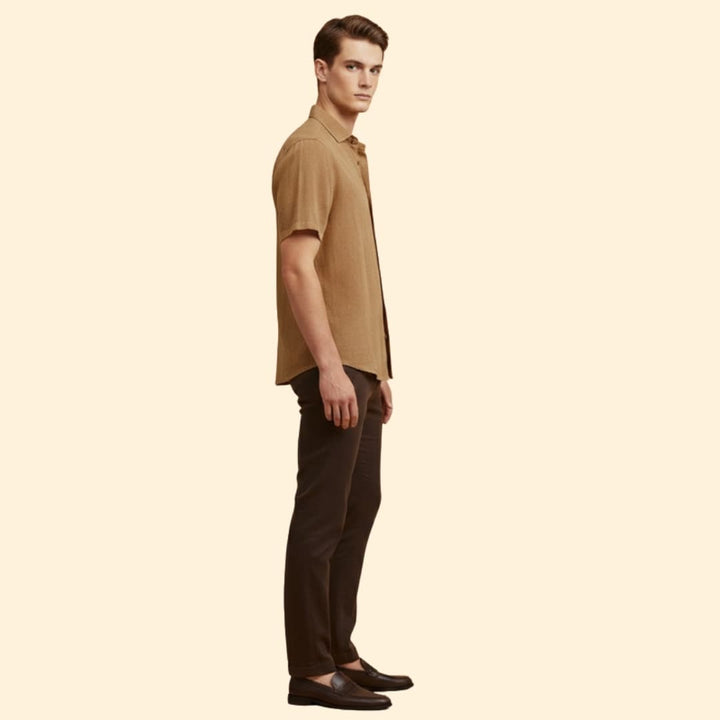 Men’s Shirt with Button Closure