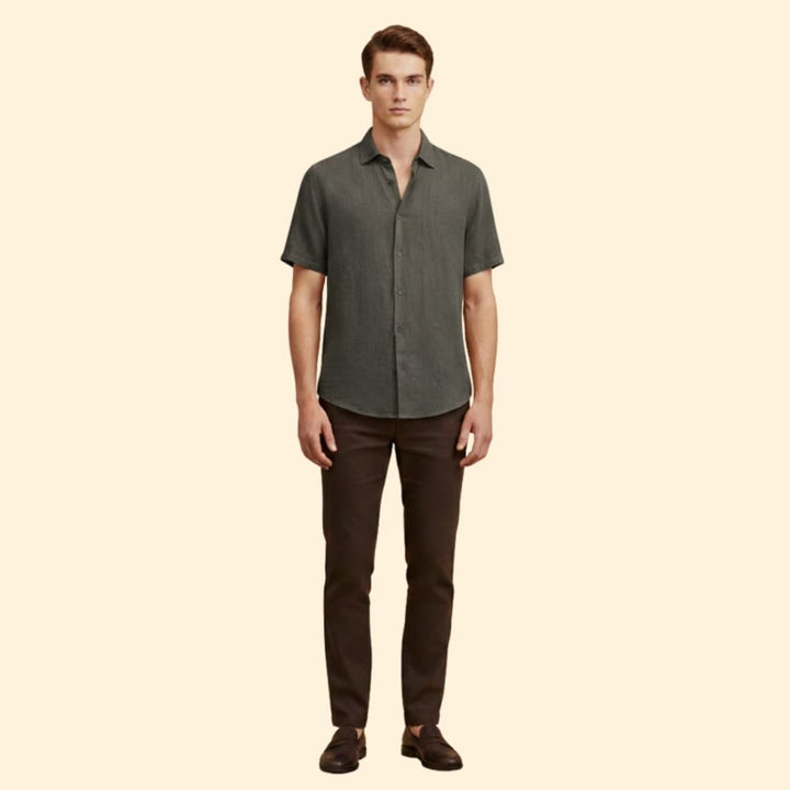 Men’s Shirt with Button Closure