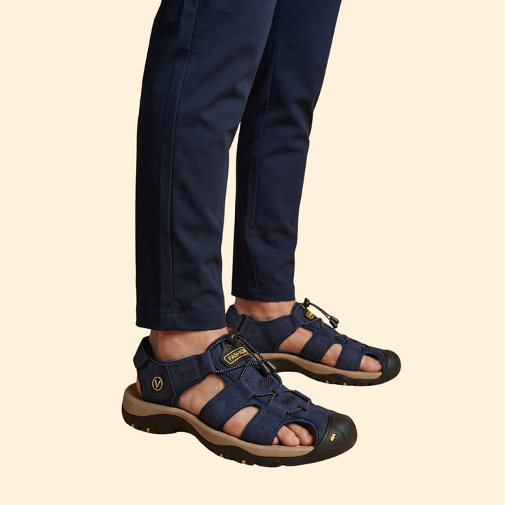 Men's Outdoor Sandals with Toe Cap