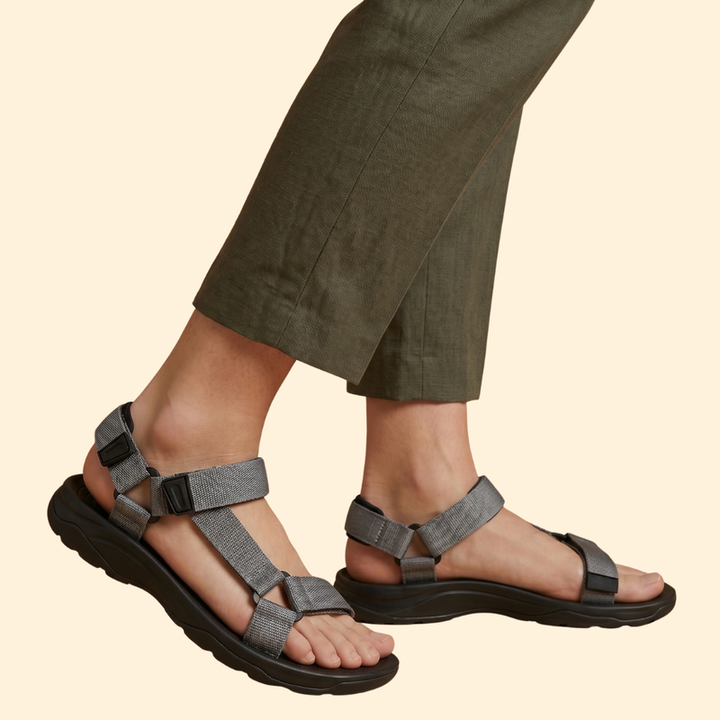 Men's Outdoor Sandals with Webbing