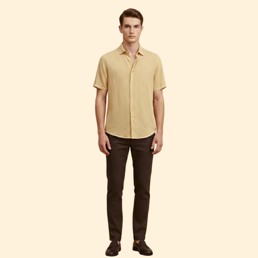 Men’s Short Sleeve Shirt with Button Closure