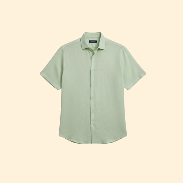 Men’s Short Sleeve Shirt with Button Closure