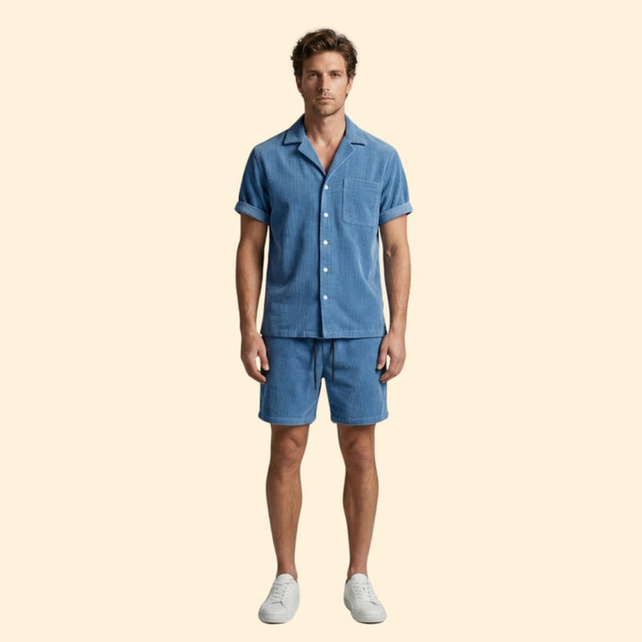 Men’s Short Sleeve Shirt with Casual Shorts