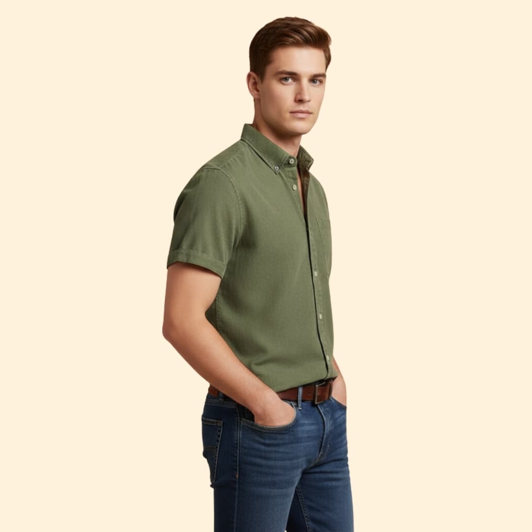 Men’s Short Sleeve Shirt with Chest Pocket