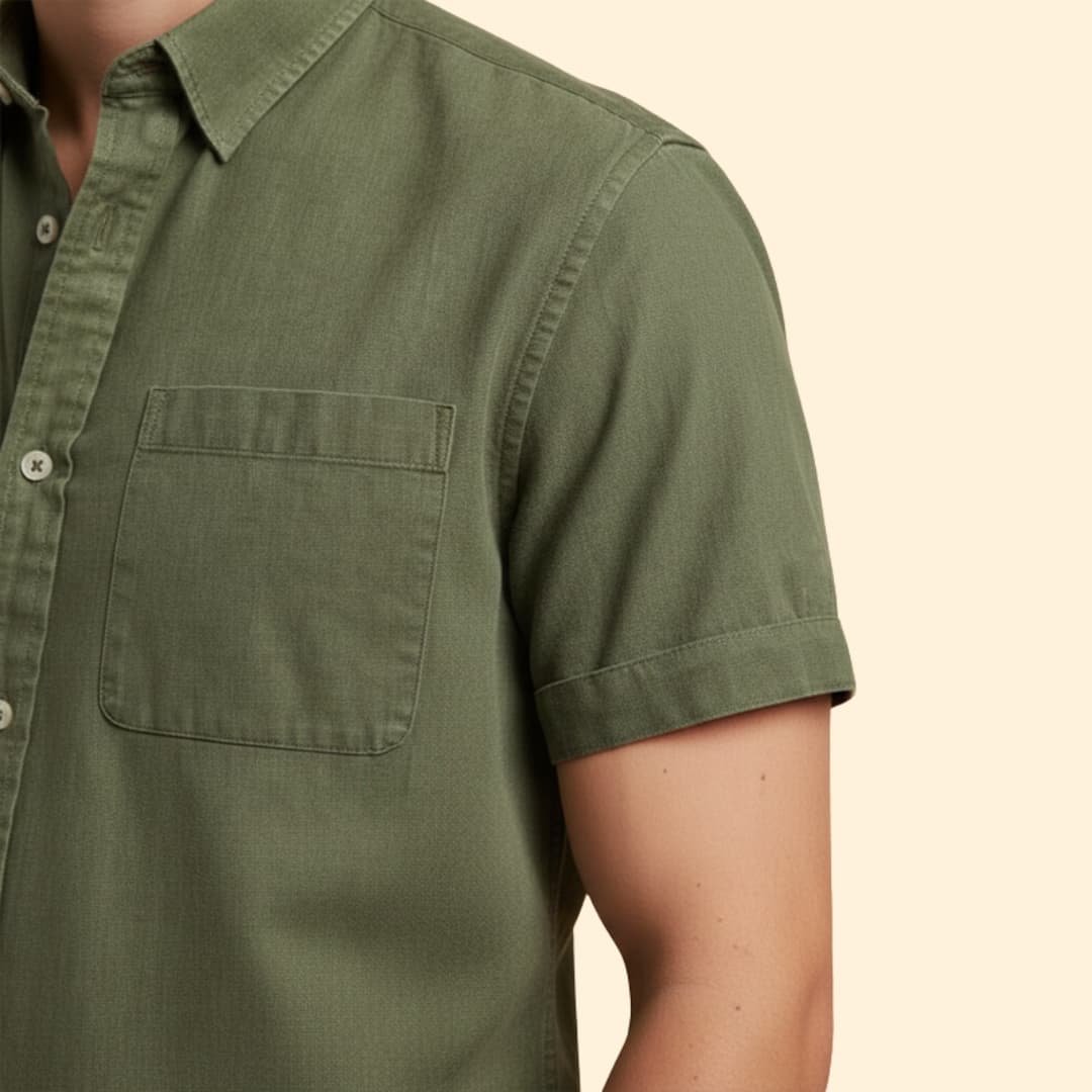 Men’s Short Sleeve Shirt with Chest Pocket