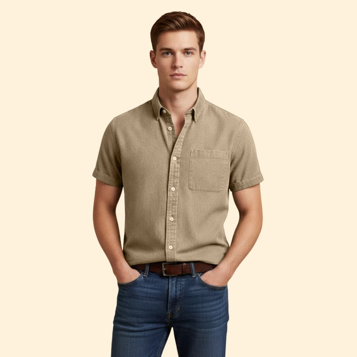 Men’s Short Sleeve Shirt with Chest Pocket