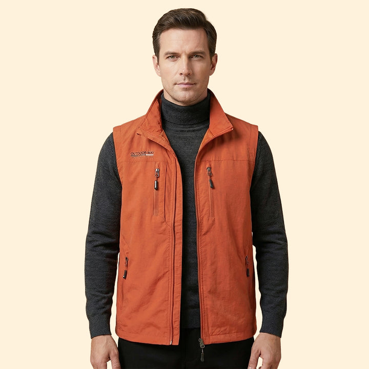 Men’s Sleeveless Jacket with Multi-Pocket Design