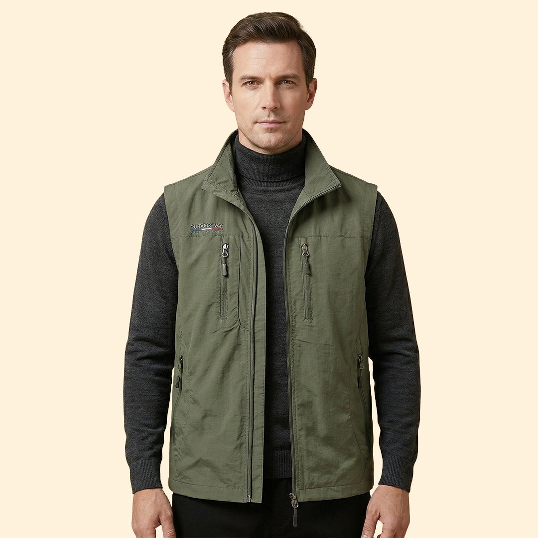 Men’s Sleeveless Jacket with Multi-Pocket Design
