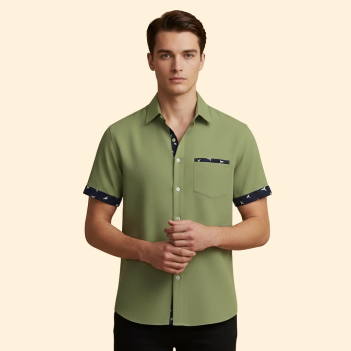 Men’s Slim Fit Shirt with Printed Cuffs