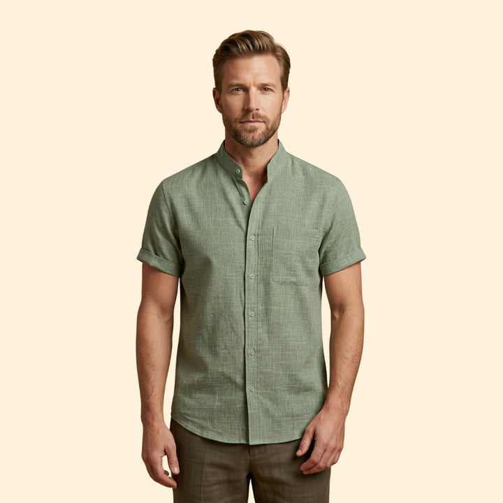 Men’s Woven Shirt with Button Placket