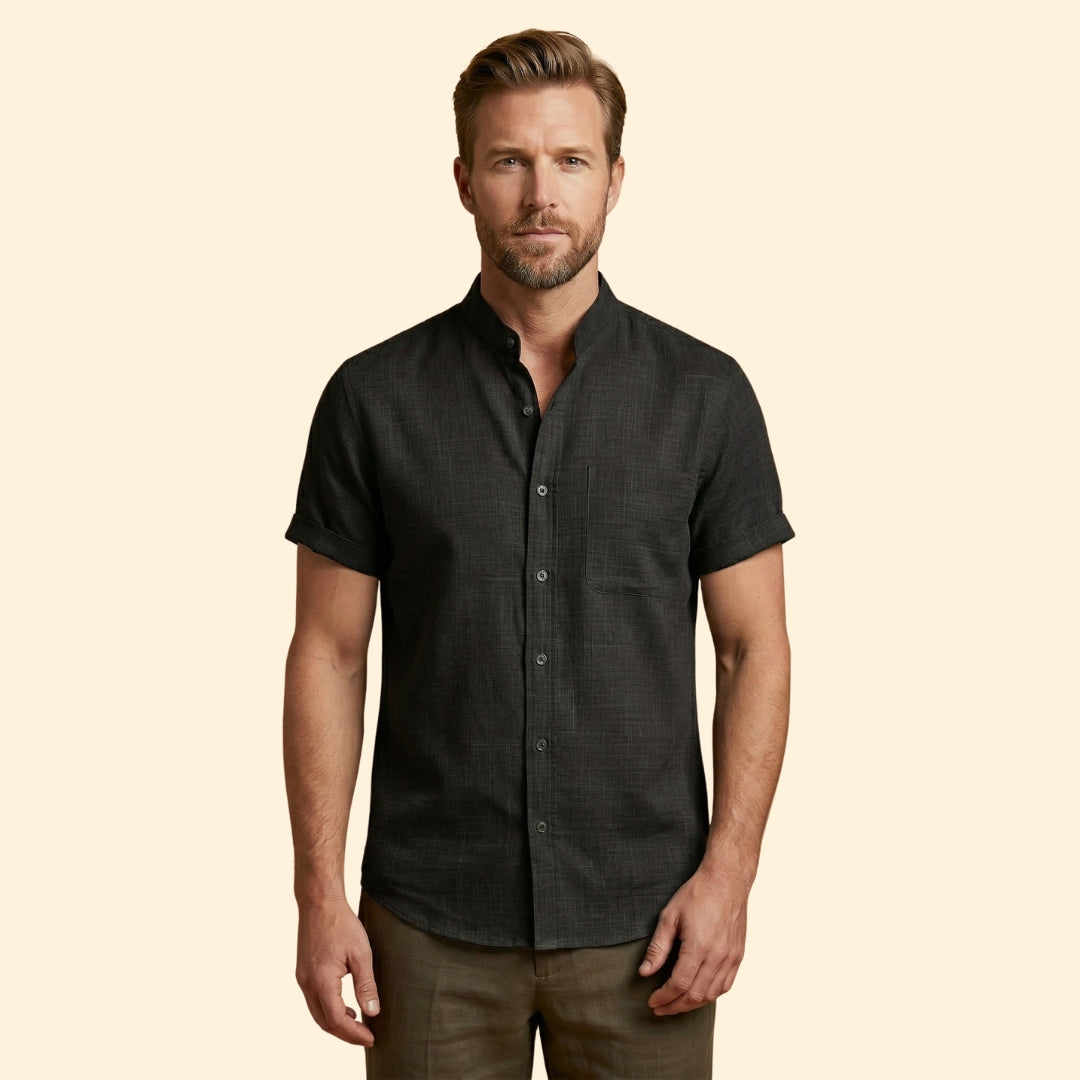 Men’s Woven Shirt with Button Placket