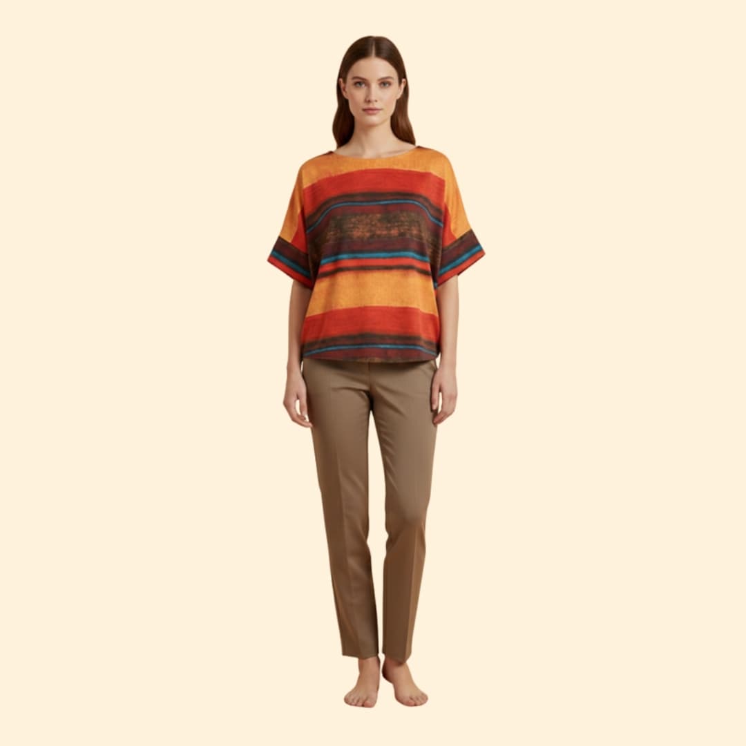 Women’s Basic T-shirt with Abstract Stripe Pattern