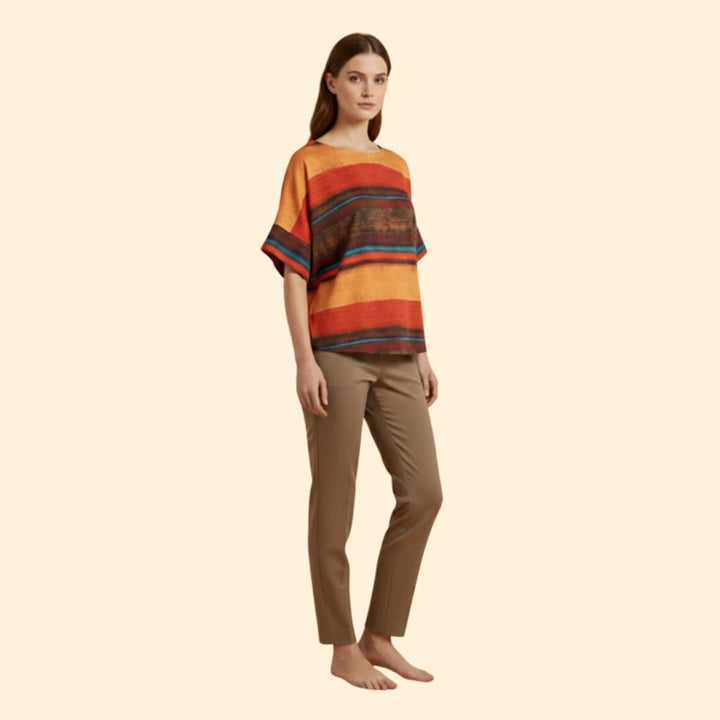 Women’s Basic T-shirt with Abstract Stripe Pattern