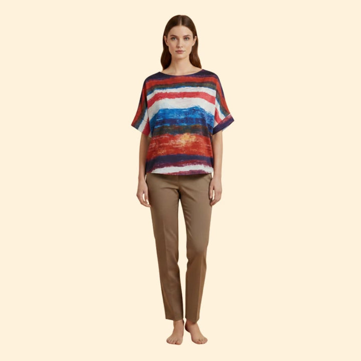 Women’s Basic T-shirt with Abstract Stripe Pattern