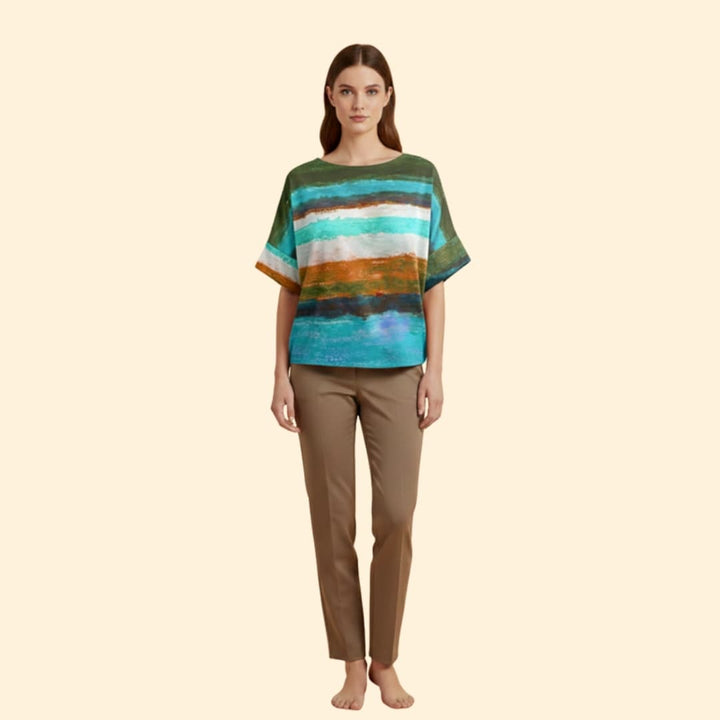 Women’s Basic T-shirt with Abstract Stripe Pattern