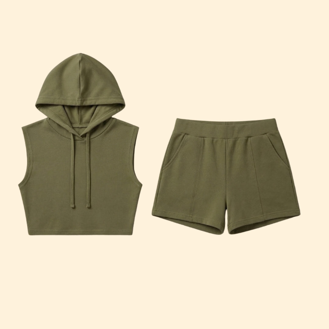 Women’s Casual Outfit with Drawstring Shorts