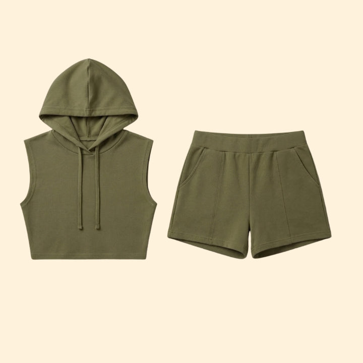 Women’s Casual Outfit with Drawstring Shorts