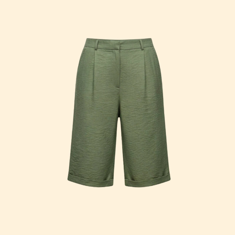 Women’s Casual Shorts with Pleated Front