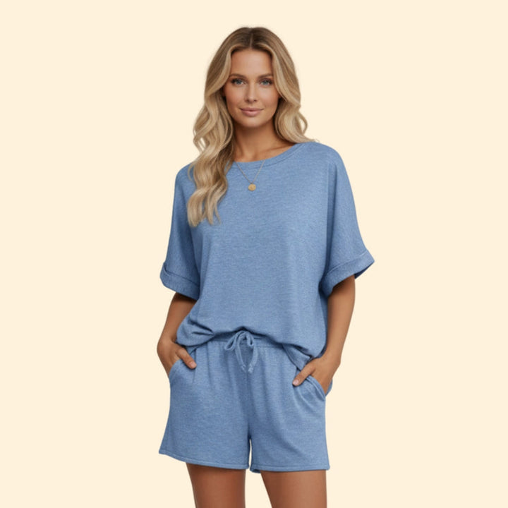 Women’s Casual T-Shirt with Drawstring Shorts