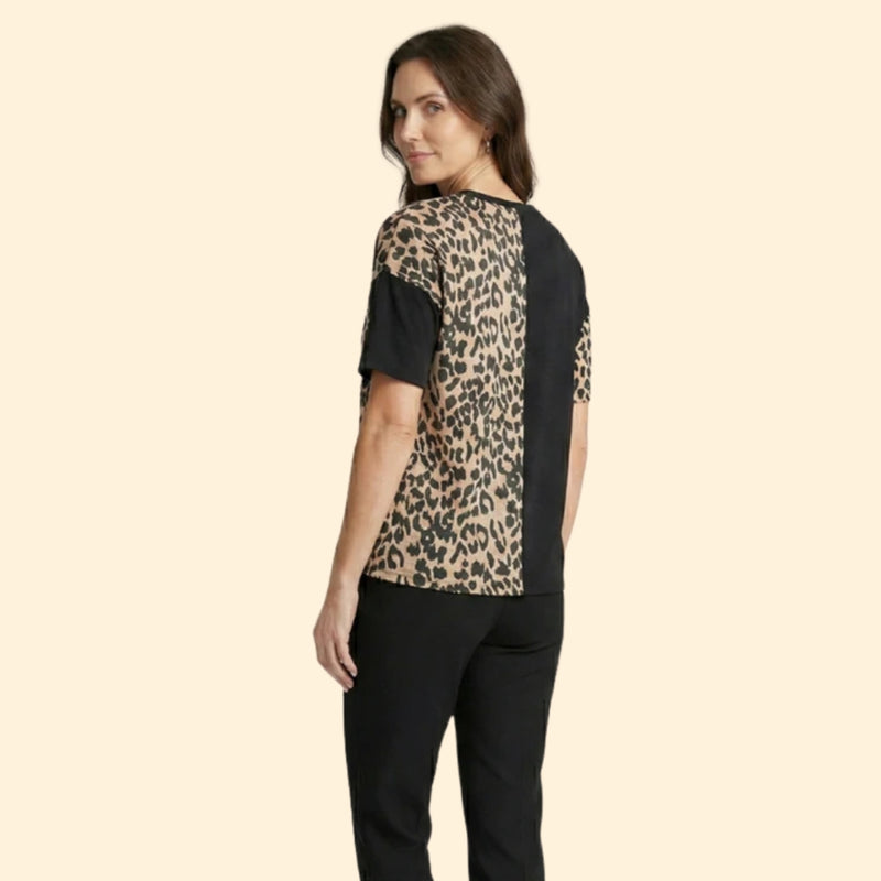 Women’s Casual T-Shirt with Leopard Print