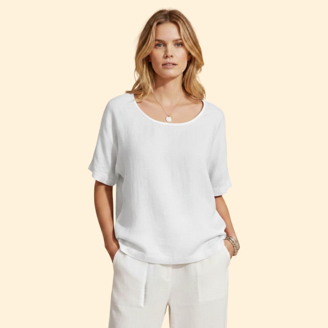 Women’s Casual T-Shirt with Short Sleeves