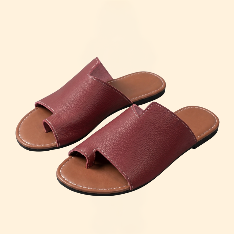 Women’s Cutout Slide Sandals