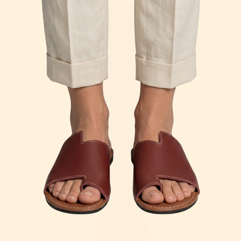 Women’s Cutout Slide Sandals
