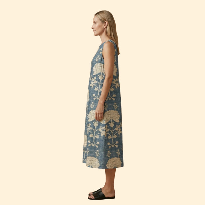 Women’s Dress with Symmetrical Pattern
