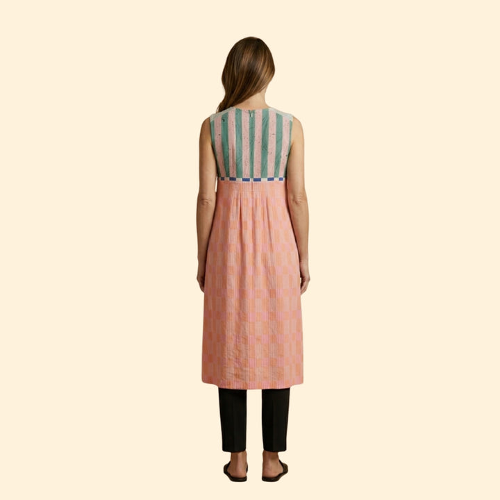 Women’s Dress with Vertical Striped