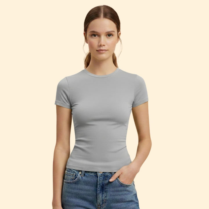 Women’s Fitted T-shirt with Short Sleeves