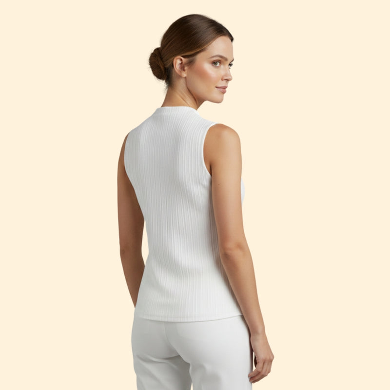 Women’s Fitted Top with V-Neck and Ribbed Texture