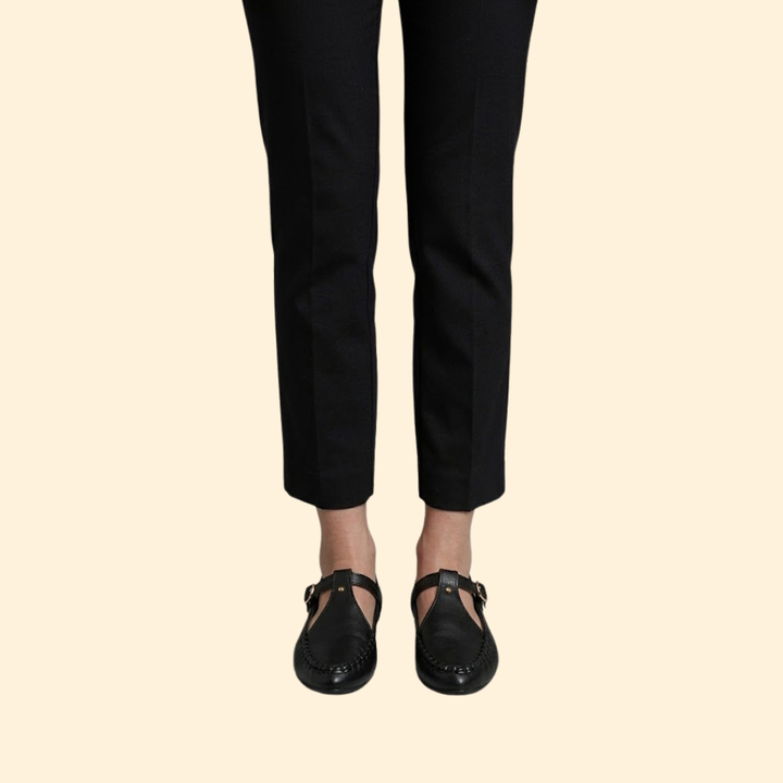 Women’s Flat Loafers with Cut-Out Side Detail